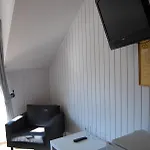 Inn Autoscsarda Es Panzio 2*