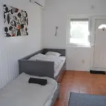 Autoscsarda Es Panzio 2*