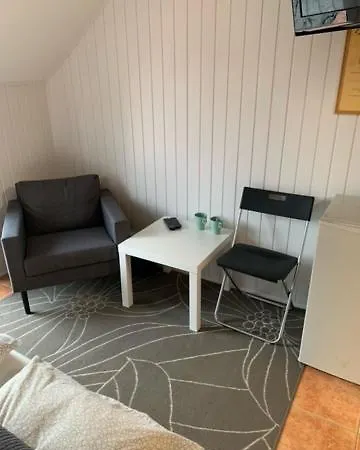 Inn Autoscsarda Es Panzio 2*